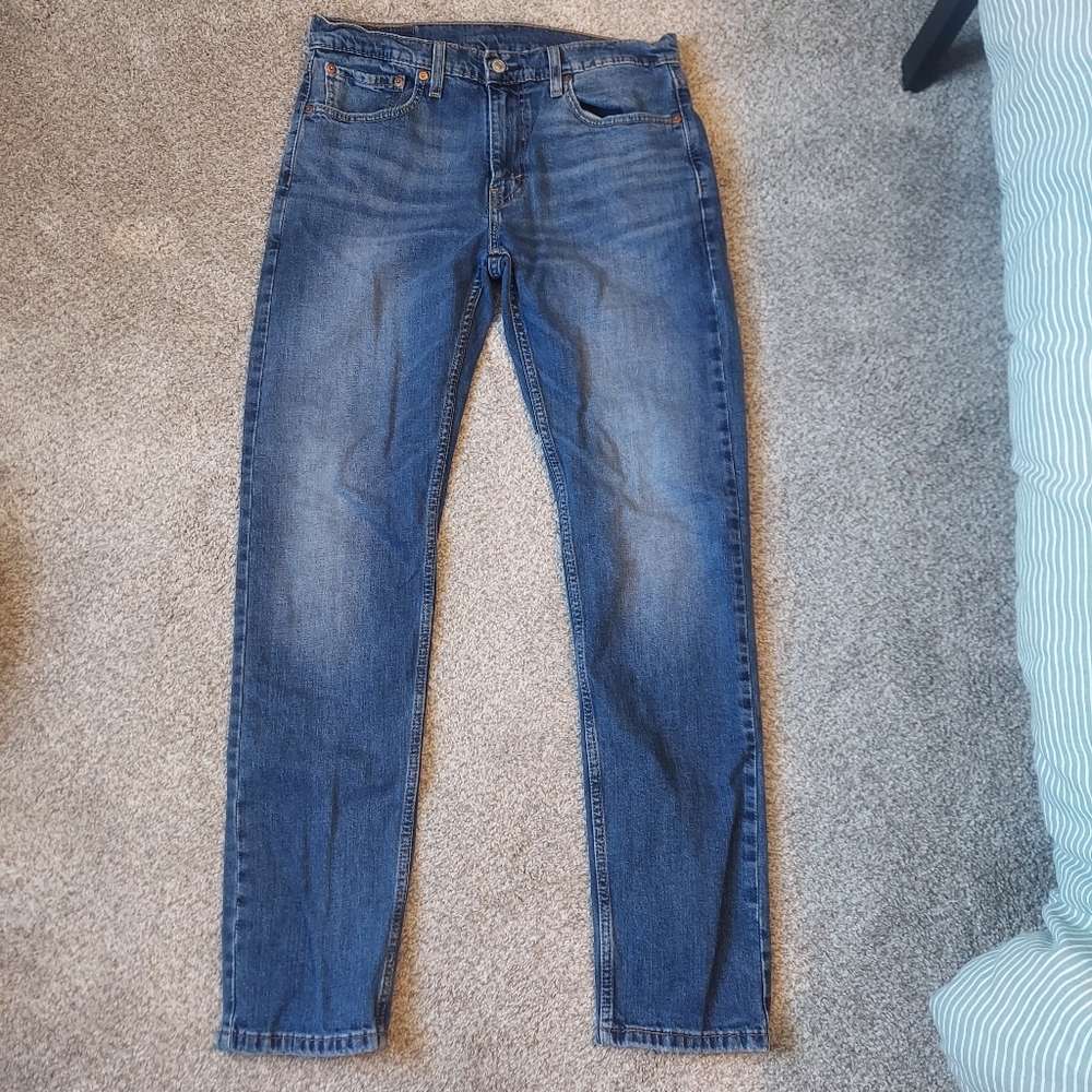 Levi Blue Straight Leg Jeans with Classic Design